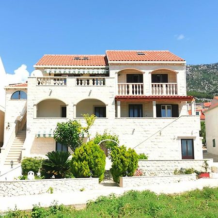 Apartments Fani Bol Kültér fotó