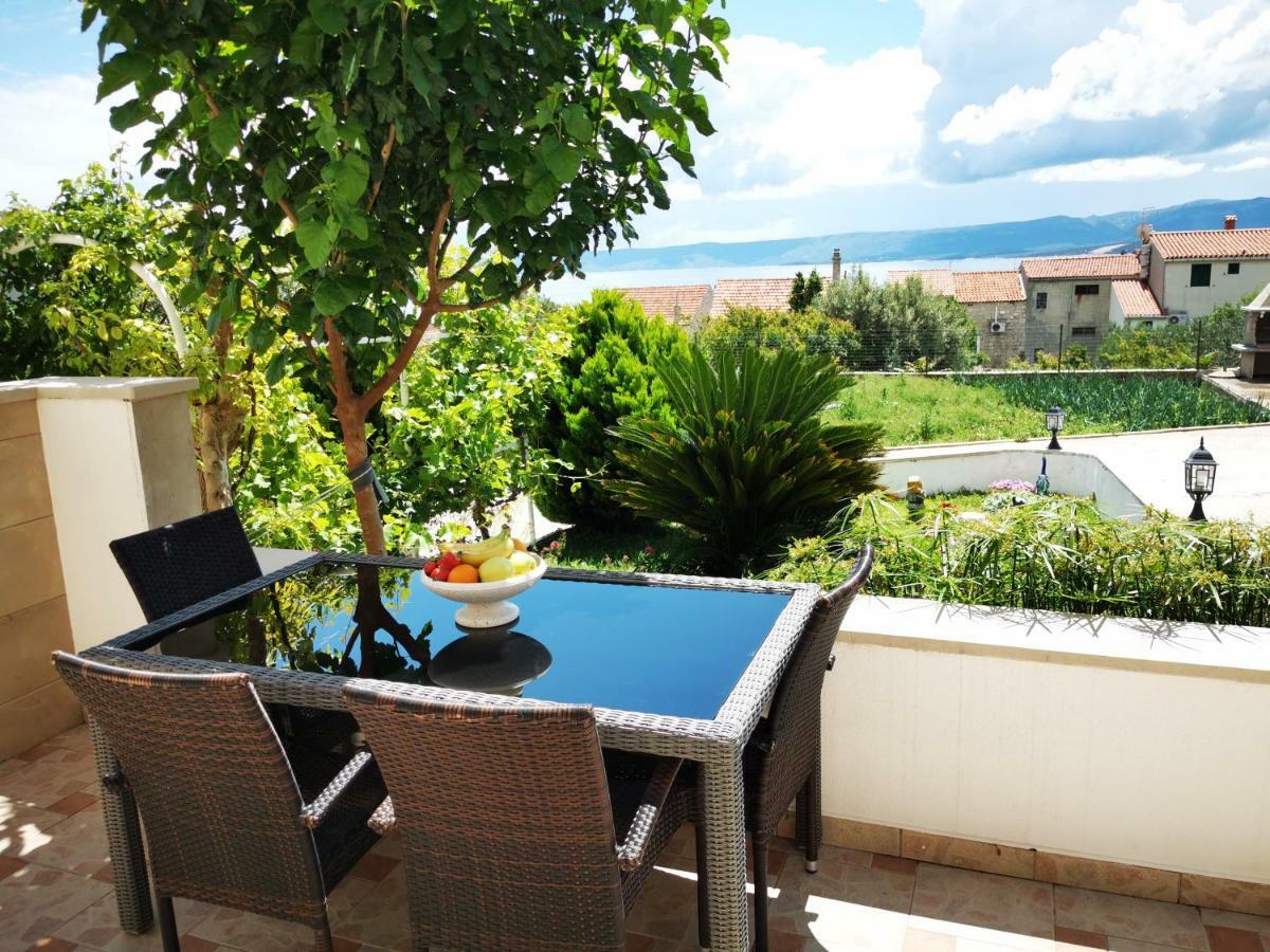 Apartments Fani Bol Kültér fotó
