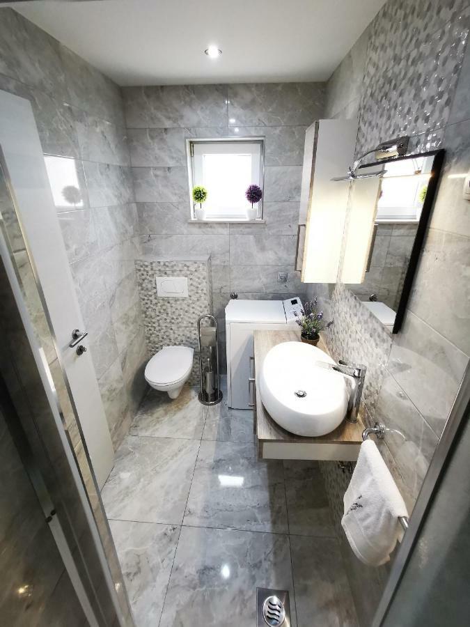 Apartments Fani Bol Szoba fotó